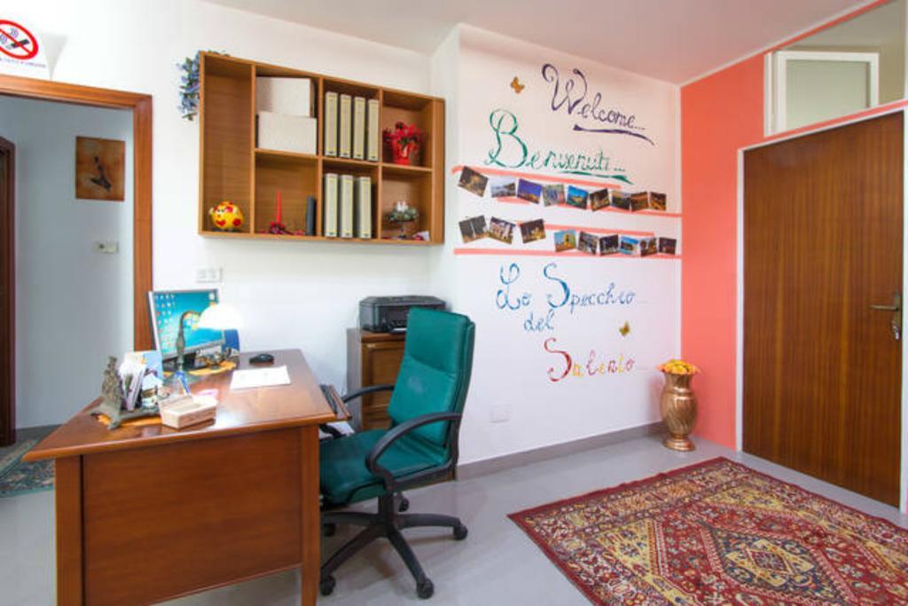 Lo Specchio Del Salento Bed & Breakfast Lecce Exterior photo