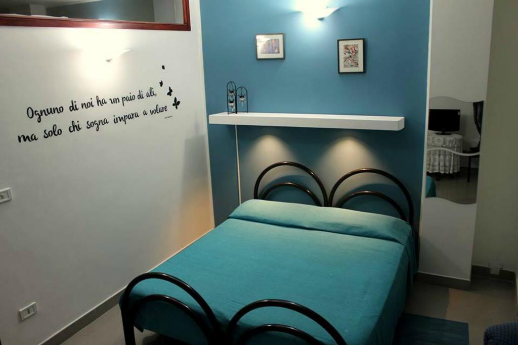 Lo Specchio Del Salento Bed & Breakfast Lecce Room photo