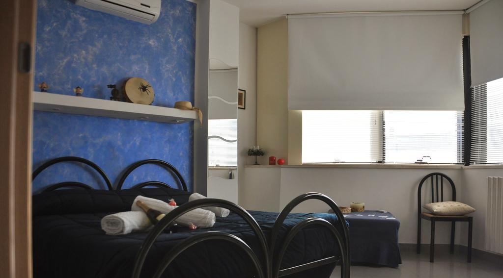 Lo Specchio Del Salento Bed & Breakfast Lecce Exterior photo